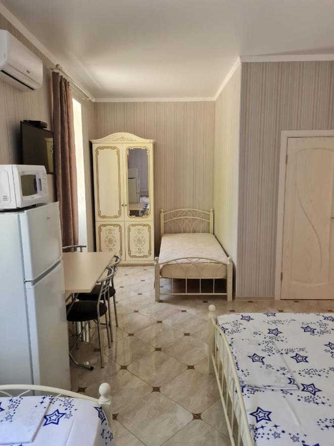 Guest House Gorny Ruchei Gagra Extérieur photo