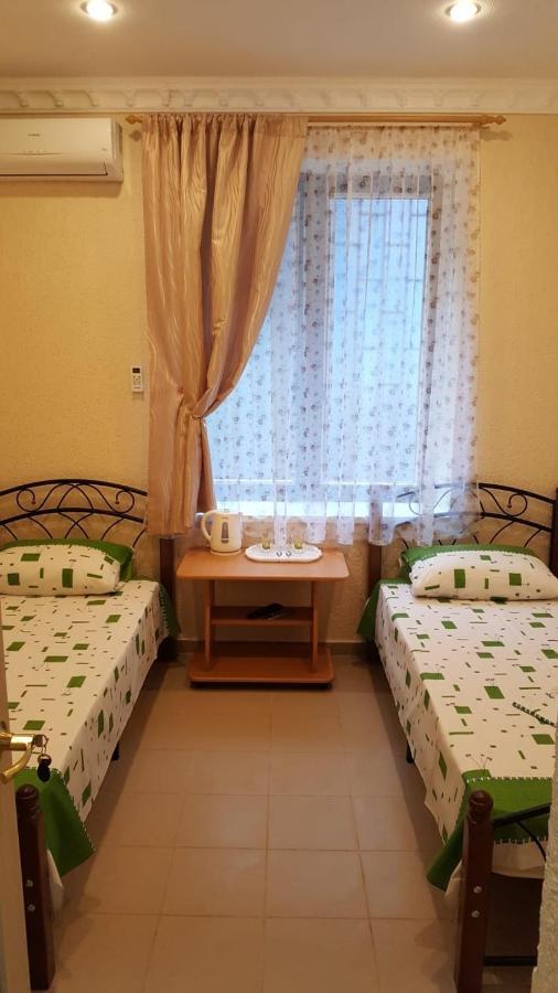 Guest House Gorny Ruchei Gagra Extérieur photo