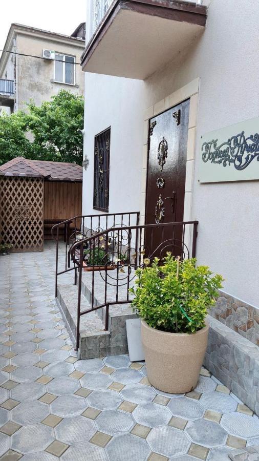 Guest House Gorny Ruchei Gagra Extérieur photo